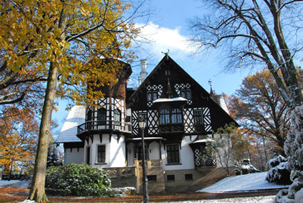 Hotel Noma Residence Zameczek Mysliwski Promnice Kobior Exterior foto